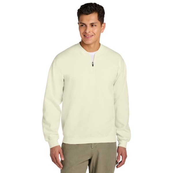 SF008 Gildan Off White