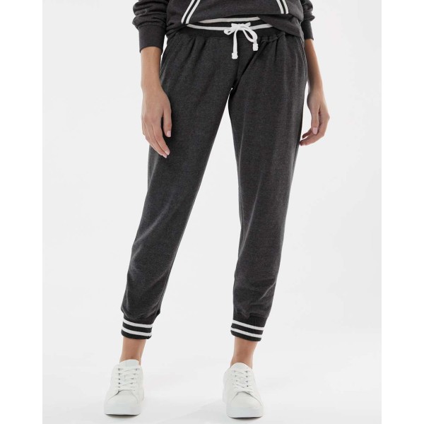 8654 J. America Black